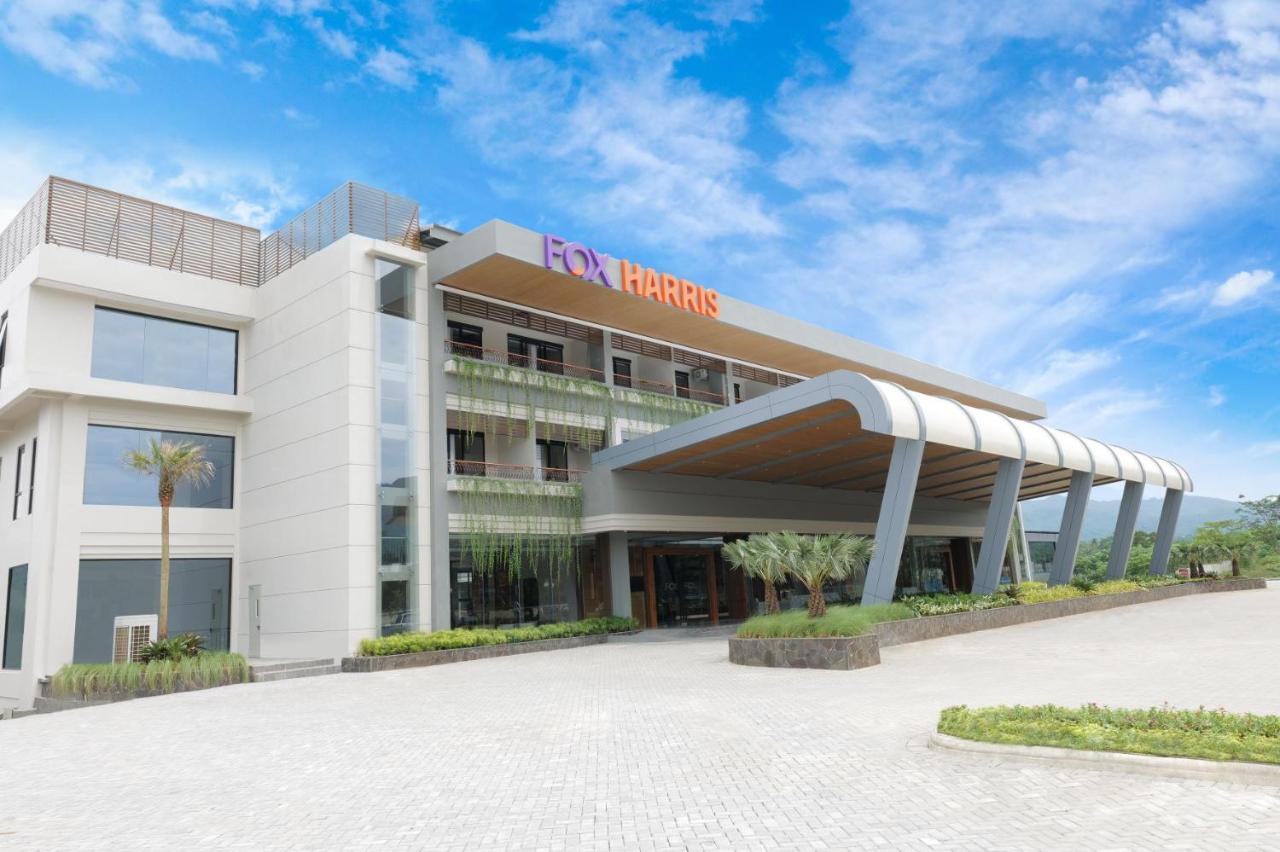 Fox Harris Hotel & Convention Banjarnegara Eksteriør bilde